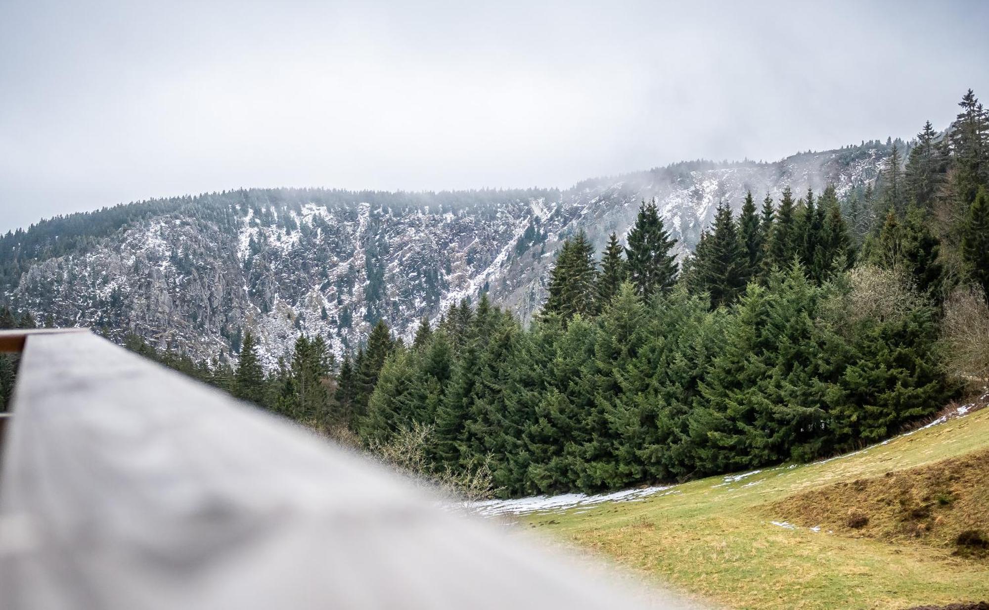 Le Belvedere Du Lac Blanc Орбе Екстериор снимка